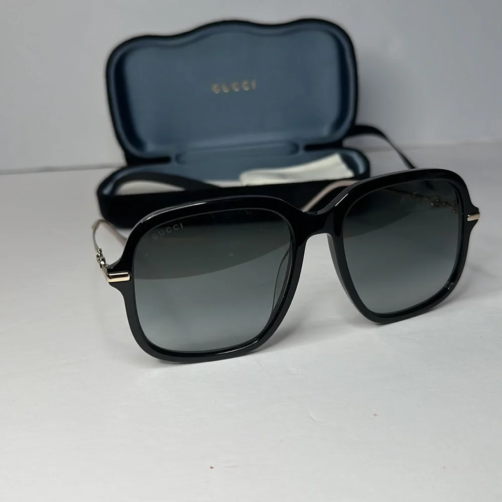 💯 - New Authentic Women's Rectangle Oversized Gg0887s 001 57mm Sunglasses - Picture 3 of 13